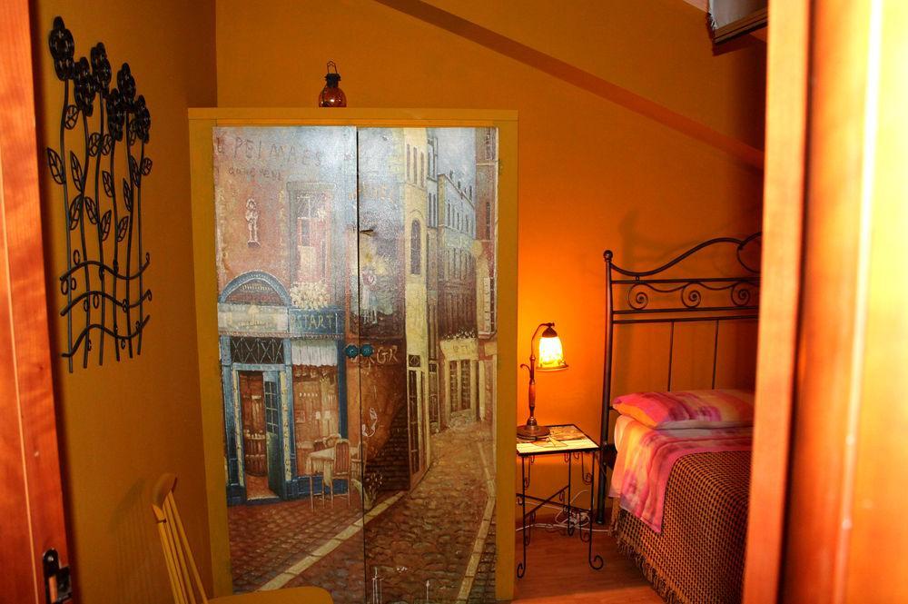 A Casa Di Elena Hotel *